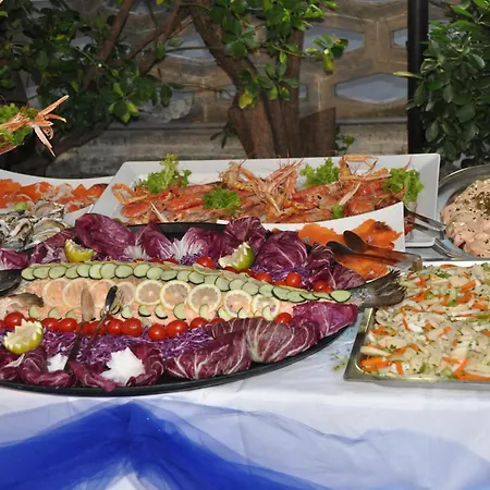 Gioiella Depandance 3* ベラーリア・イジェア・マリーナ