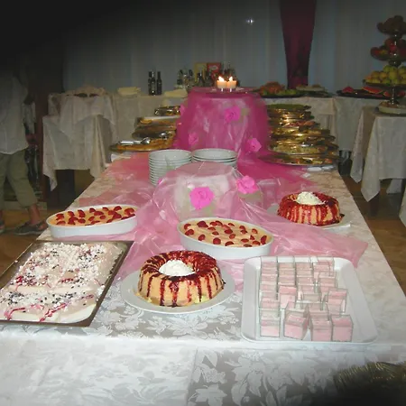 Gioiella Depandance Hotell 3*